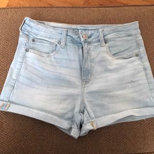 American Eagle Hi Rise Shortie